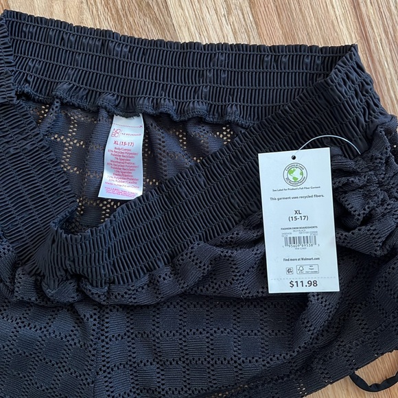 No Boundaries swim/active short - Picture 3 of 5